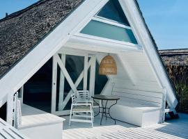 Seehütte Strandhaus direkt im Neusiedler See, Hütte in Rust