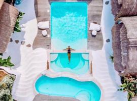 Gravity Eco Boutique Hotel - Adults Only, hotel di Uluwatu