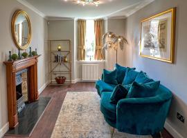 Luxury Pitlochry Retreat- Cairngorms Ntl Park Gateway, апартамент в Питлохри