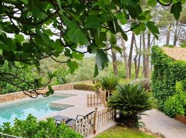 Casa Rural Sierra de Aguafría. Finca El Robledillo, hotel sa Monesterio