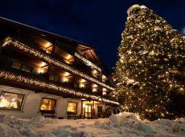 Hotel Garni LIVING, hotel a 3 stelle a San Candido