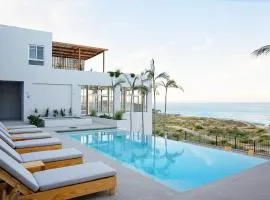 Topia Retreat- Surf Suite Norte