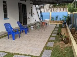 Johor Bahru 6 Bedrooms Corner House: Big & Comfort