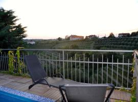 Apartment in the heart of Brda wine region, Boris and Darinka Marinič, appartement in Dobrovo
