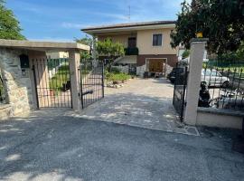 Villa Rita, hostal o pensión en Monzambano