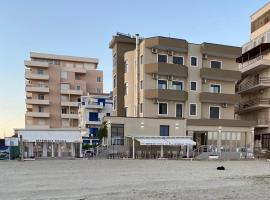Hotel Tirona, hotel di Durrës