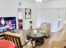 2 Master Suite Apartment near North Florida Regional Med, UF Health, & Mall, hotel i nærheden af Oaks Mall, Gainesville