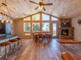 Beautiful New Construction Home with Great Views and Pool Table - Silverheels Chalet