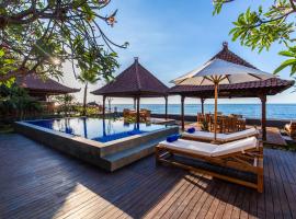 Nalika Beach Resort & Restaurant - Adults Only, hotel con piscina a Umeanyar