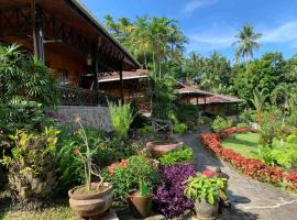 Lumbalumba Resort - Manado, hotell i Manado
