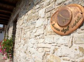 Agriturismo La Casa Degli Ospiti – gospodarstwo agroturystyczne w mieście Dolegna del Collio