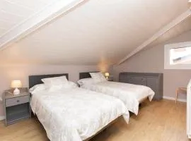 Ático del Prado by BeValle