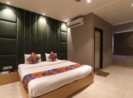 FabHotel Maya Crystal, hotel poblíž Letiště Kanpur - KNU, 