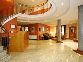 Hotel Pirineos, ski resort in Castejón de Sos