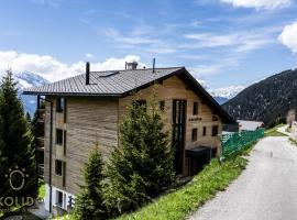 Haus Caroline, Riederalp Mitte Studio, hôtel pour les familles à Riederalp