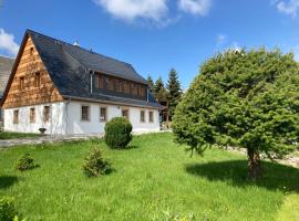 Erzgebirgshaus Zirbenliebe, ξενοδοχείο με γκολφ σε Kurort Altenberg