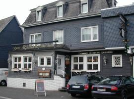 Haus Hennche, hotel with parking in Siegen