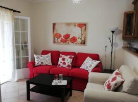 Sunny stay furnished apartment in Kanoni, hotel in Kanoni