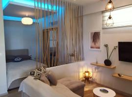 Sea & Sun cozy studio, hôtel à Kremasti
