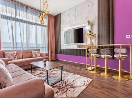 Live in style. Luxury destination - OIA - Motor City, hotel near Dubai Studio City, Dubai