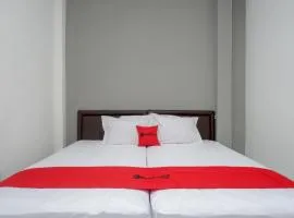 KoolKost Syariah near Universitas PGRI Semarang - Minimun Stay 6 Nights