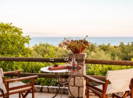 Petalidi Olive Garden Stone House near the beach, hotel con parcheggio a Petalidi