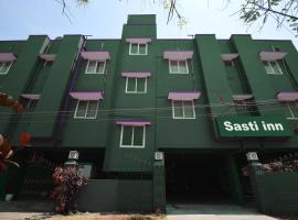 FabHotel Sasti Inn, hotel near Cholamandal Artists Village, Chennai