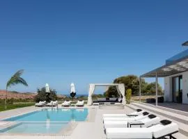 Alma Villa, 2000m2 Luxury Living, by ThinkVilla
