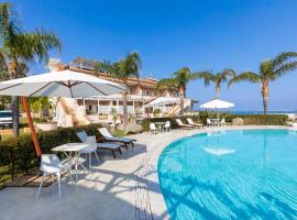 L' Arcobaleno Resort, hotel a Capo Vaticano