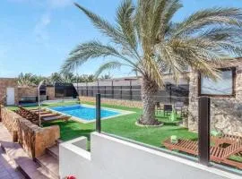 Villa cobas con piscina y privada