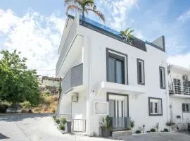 Casa Antonis - Modern Home with Jacuzzi near Faliraki