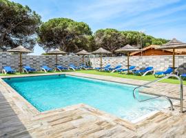 Casa Torre de Meca 1 Shared Pool, hotel v destinaci Los Caños de Meca