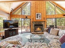 Spacious Cabin Sleeps up to 12 - Sky High #86, vacation rental in Bear Valley