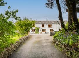 Burrow Cottage, holiday home in Kendal