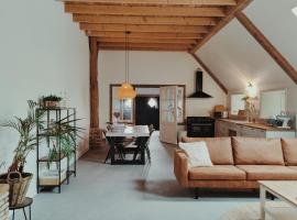 B&B Wijdzicht, hotel v destinaci Wolsum