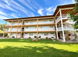Hotel El Almendro, hotel v destinaci Paine