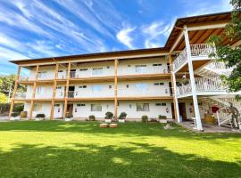 Hotel El Almendro, Hotel in Paine