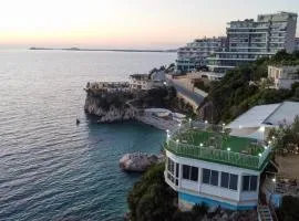 Skyhill Boutique Hotel
