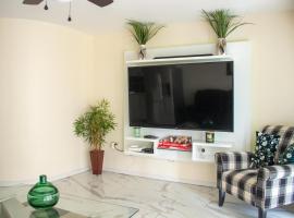 C'DaView Apartment Suite, hotel dicht bij: Hampden, Montego Bay