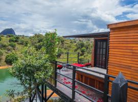 Glamping The Mountain, glamping site in Guatapé