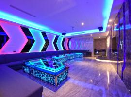 W3 MOTEL, hotel com banheiras de hidromassagem em Luzhu