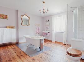 Vakantiewoning Tivoli, hotel v destinaci Dilsen-Stokkem