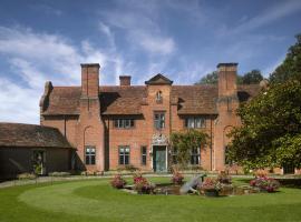 Port Lympne Hotel & Reserve, hotel in Hythe