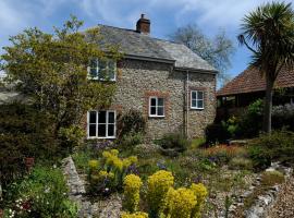 Trill Cottage, holiday rental in Musbury