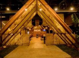 Tuk Tuk Boutique Hotel