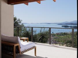 Greenstone Villas, хотел в Pyrgi