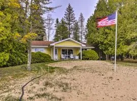 Cozy Baileys Harbor Cottage on Lake Michigan!