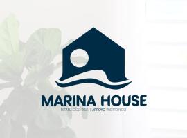 Marina House, hotell med parkeringsplass i Arroyo