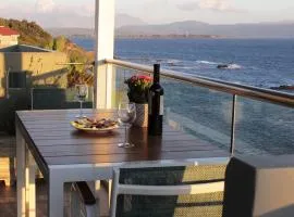 IONIAN BLUE SUITE