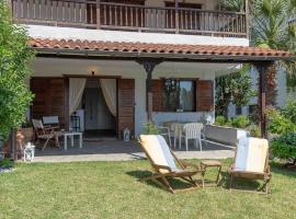 Villa Aurora- Elani Halkidiki, отель в Кассандре